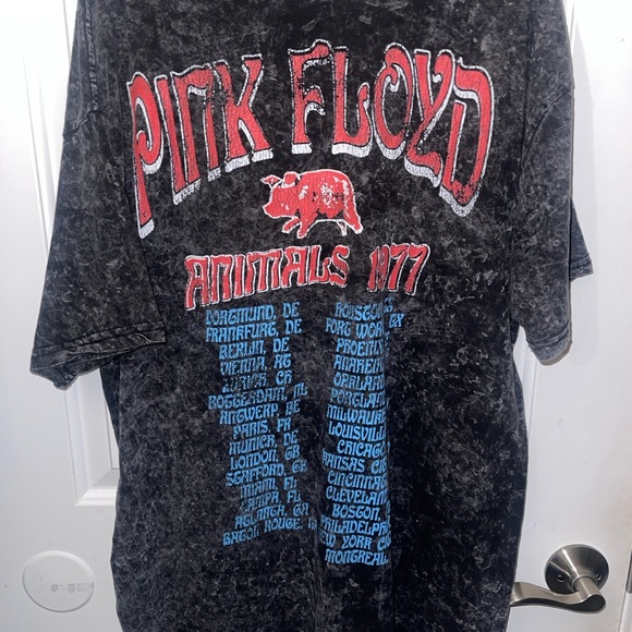 Pink Floyd Distressed Gray Tee - Picture 2 of 3